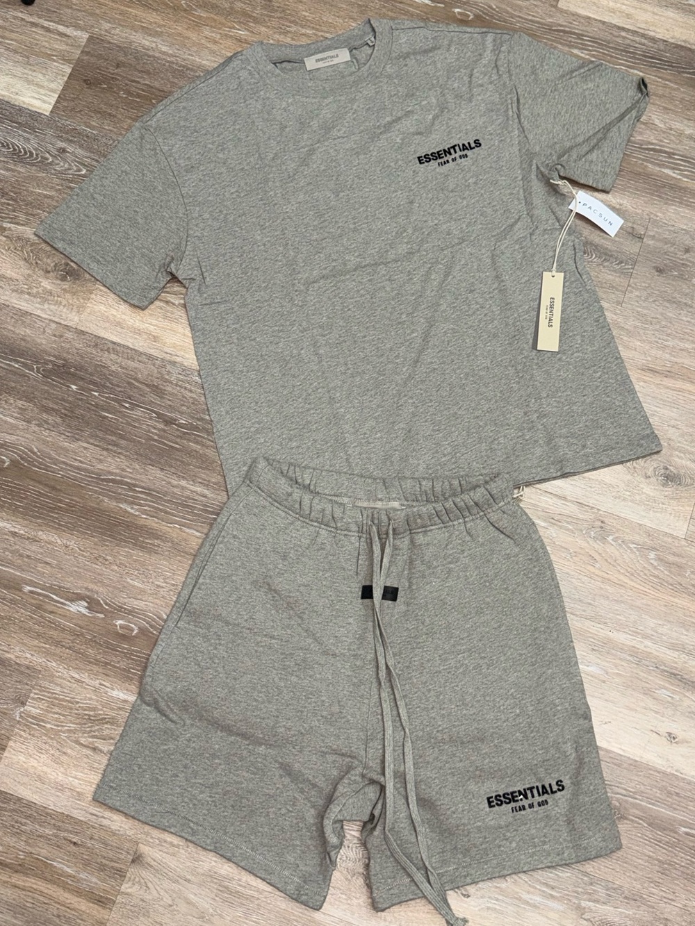 Short & T-Shirt Set - Picture 2 of 2